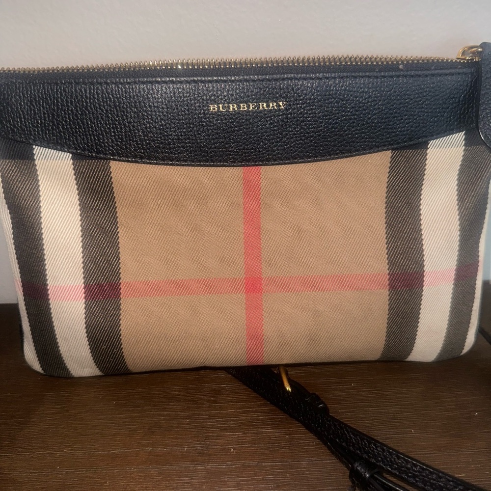 Burberry Peyton Purse
